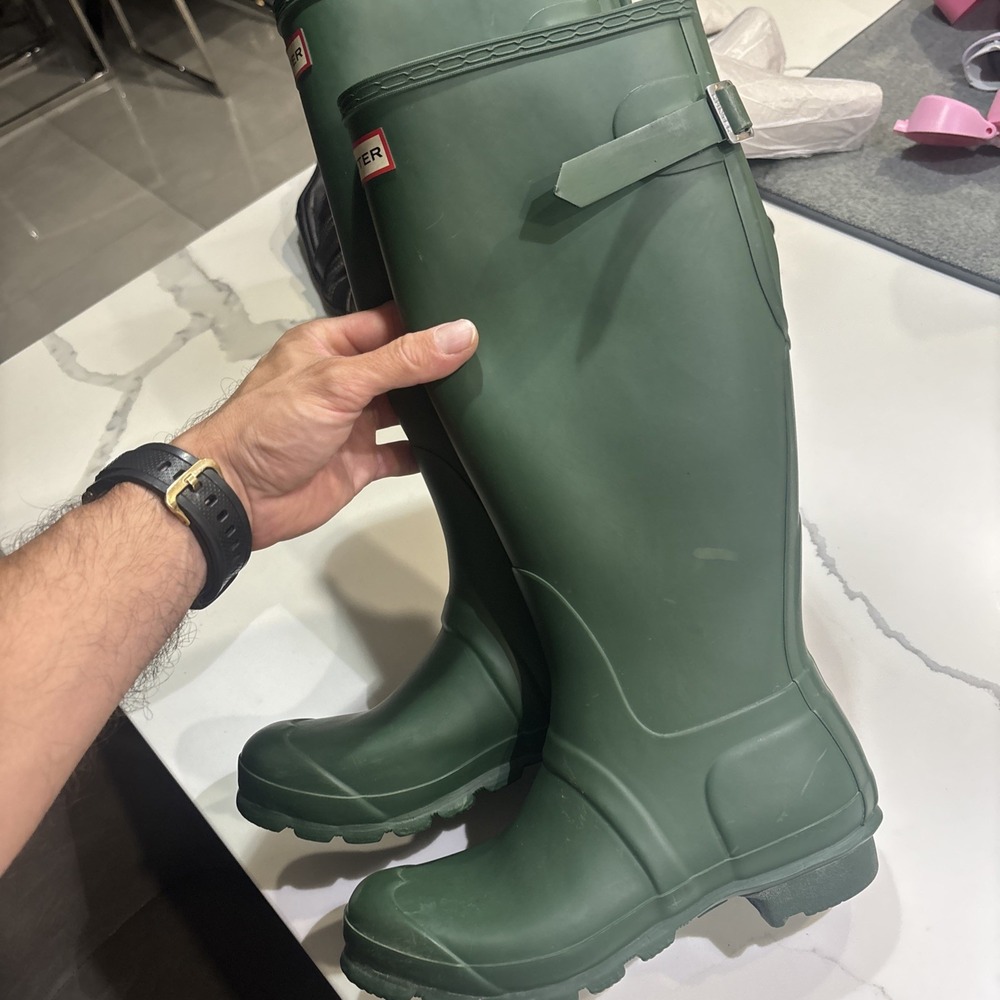 hunter rain boots women Size 7 Army Green Tall